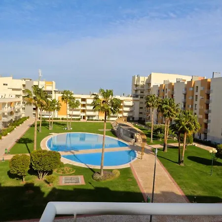Vilamoura, Moura * Quarteira